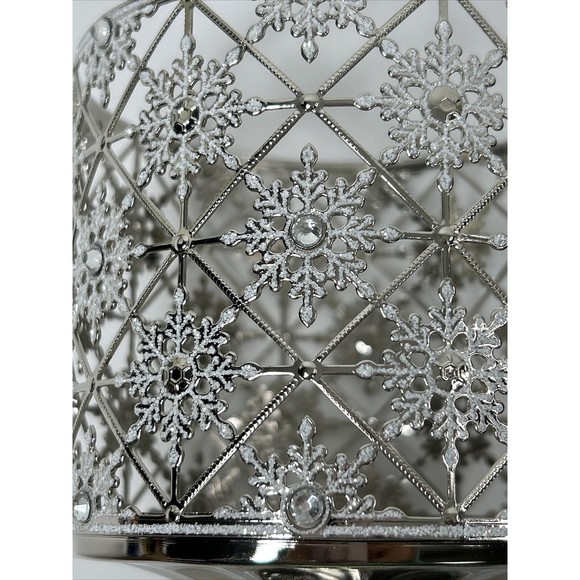 Bath & Body Works 3 Wick Candle Holder Pedestal Snowflake Silver Geometric - Picture 7 of 7